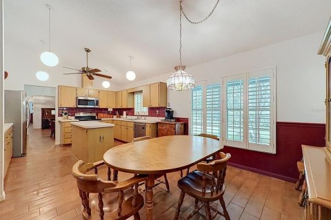 Casa en venta en Spring Hill, Florida, 6 dormitorios, 374.02 m2 № 2157756 - foto 29
