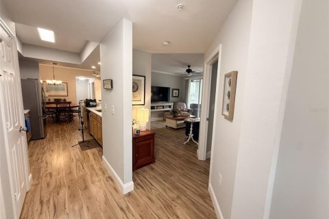 Copropriété à louer à Sarasota, Floride: 3 chambres, 144.83 m2 № 2403284 - photo 4