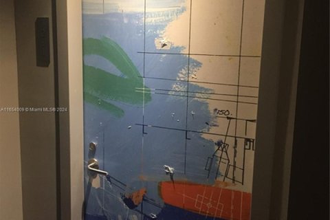 Купить кондоминиум в Майами, Флорида 1 спальня, 60.2м2, № 2035050 - фото 12
