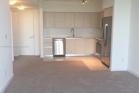 Купить кондоминиум в Майами, Флорида 1 спальня, 60.2м2, № 2035050 - фото 13