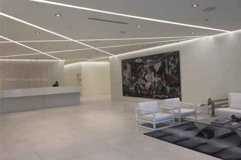 Купить кондоминиум в Майами, Флорида 1 спальня, 60.2м2, № 2035050 - фото 8