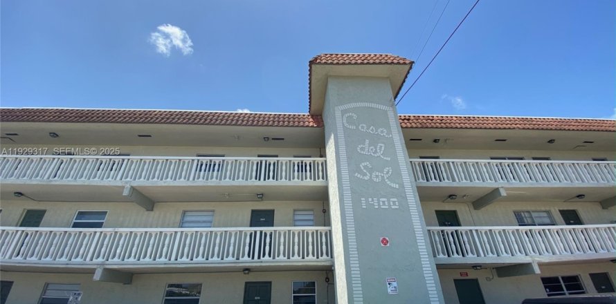 Condo in Fort Lauderdale, Florida, 1 bedroom № 1987606