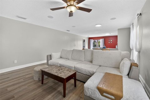 Casa en venta en Odessa, Florida, 3 dormitorios, 157 m2 № 1832892 - foto 5