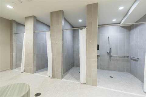 Propiedad comercial en alquiler en Tampa, Florida, 69148.55 m2 № 1533439 - foto 25