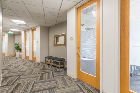 Propiedad comercial en alquiler en Tampa, Florida, 69148.55 m2 № 1533439 - foto 17