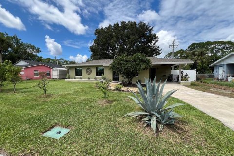 House in Daytona Beach, Florida 3 bedrooms, 96.15 sq.m. № 1908326 - photo 3