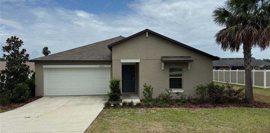 Villa ou maison à Belleview, Floride 3 chambres, 144.37 m2 № 1882851