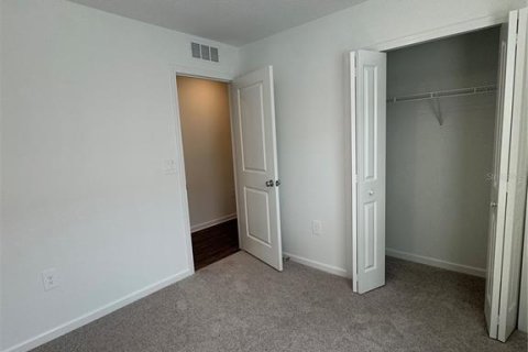 Villa ou maison à louer à Ocala, Floride: 4 chambres, 169.18 m2 № 1817556 - photo 9