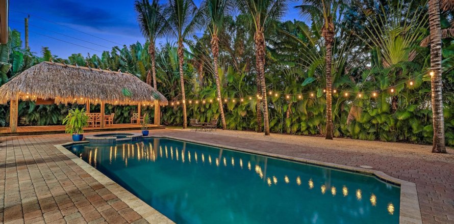 Casa en Tequesta, Florida 4 dormitorios, 327.95 m2 № 763229