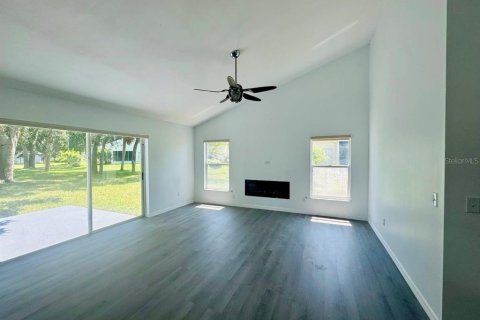 House in Daytona Beach, Florida 4 bedrooms, 171.4 sq.m. № 1866742 - photo 12