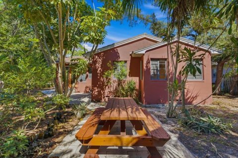 Villa ou maison à vendre à Saint Petersburg, Floride: 2 chambres, 101.64 m2 № 2428748 - photo 2