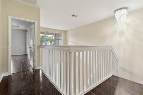 Villa ou maison à louer à Doral, Floride: 4 chambres, 208.94 m2 № 1993743 - photo 22