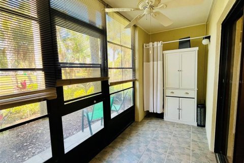 Купить кондоминиум в Порт-Шарлотт, Флорида 5 комнат, 64.01м2, № 1568411 - фото 4