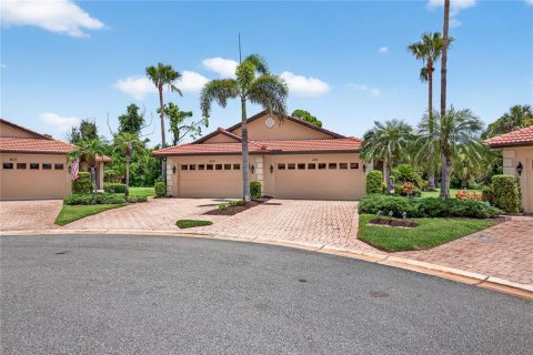 House in Venice, Florida 2 bedrooms, 142.33 sq.m. № 1830048 - photo 27