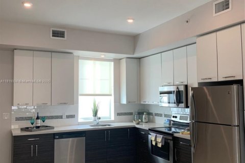 Apartamento en alquiler en Fort Lauderdale, Florida, 1 dormitorio, 66.52 m2 № 1779874 - foto 6