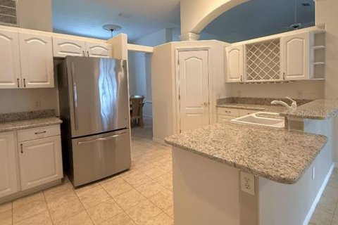 House in Ocala, Florida 3 bedrooms, 207.54 sq.m. № 1911345 - photo 9
