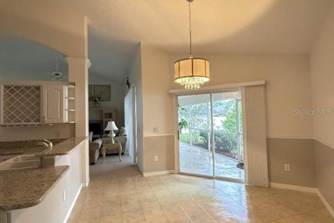 House in Ocala, Florida 3 bedrooms, 207.54 sq.m. № 1911345 - photo 11