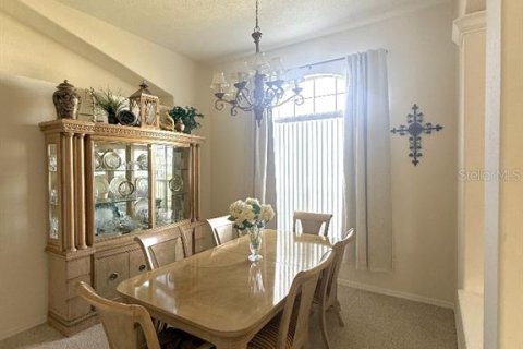 House in Ocala, Florida 3 bedrooms, 207.54 sq.m. № 1911345 - photo 6