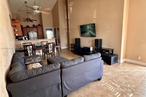 Casa en venta en North Lauderdale, Florida, 2 dormitorios, 92.25 m2 № 2010697 - foto 5