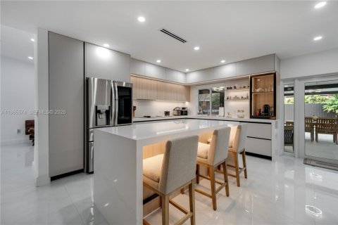 Купить виллу или дом в Майами, Флорида 4 спальни, 162.67м2, № 2047870 - фото 11