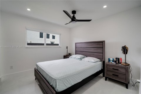 Купить виллу или дом в Майами, Флорида 4 спальни, 162.67м2, № 2047870 - фото 25