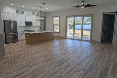 Villa ou maison à vendre à Ocala, Floride: 4 chambres, 193.52 m2 № 2143385 - photo 5