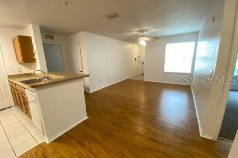 Adosado en alquiler en Bradenton, Florida, 2 dormitorios, 92.9 m2 № 1754622 - foto 3