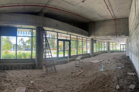 Commercial property in Pompano Beach, Florida № 2174178 - photo 30