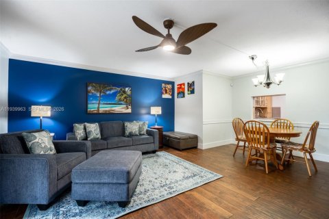 Copropriété à vendre à Davie, Floride: 2 chambres, 105.44 m2 № 2001247 - photo 5