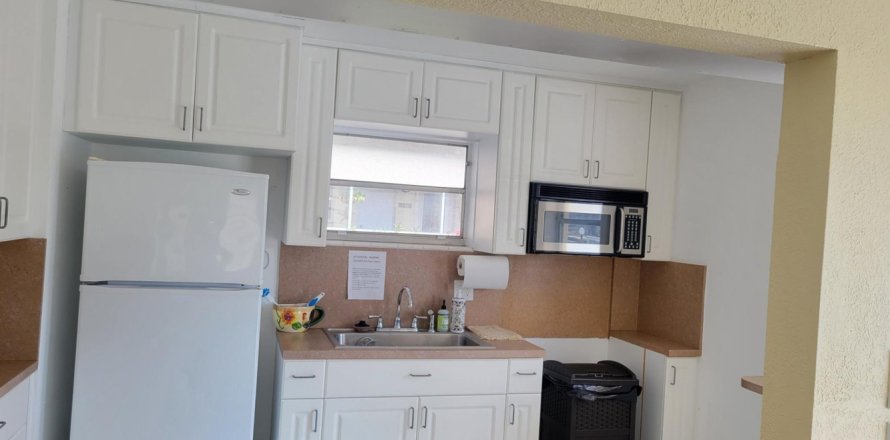 Condominio en Pompano Beach, Florida, 1 dormitorio № 1118926