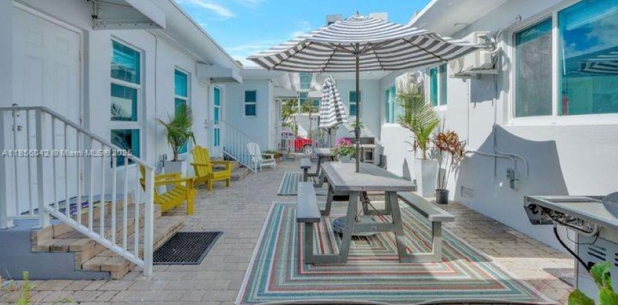 Hôtel, hôtellerie à Hollywood, Floride № 1880163