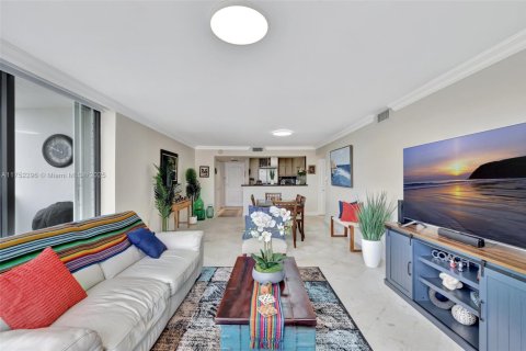 Condo in Aventura, Florida, 2 bedrooms  № 1692793 - photo 20