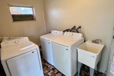 Снять в аренду виллу или дом в Холливуд, Флорида 2 спальни, 92.9м2, № 1988171 - фото 11