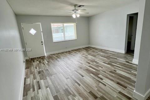 Снять в аренду виллу или дом в Холливуд, Флорида 2 спальни, 92.9м2, № 1988171 - фото 4