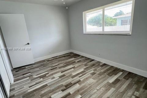 Снять в аренду виллу или дом в Холливуд, Флорида 2 спальни, 92.9м2, № 1988171 - фото 6