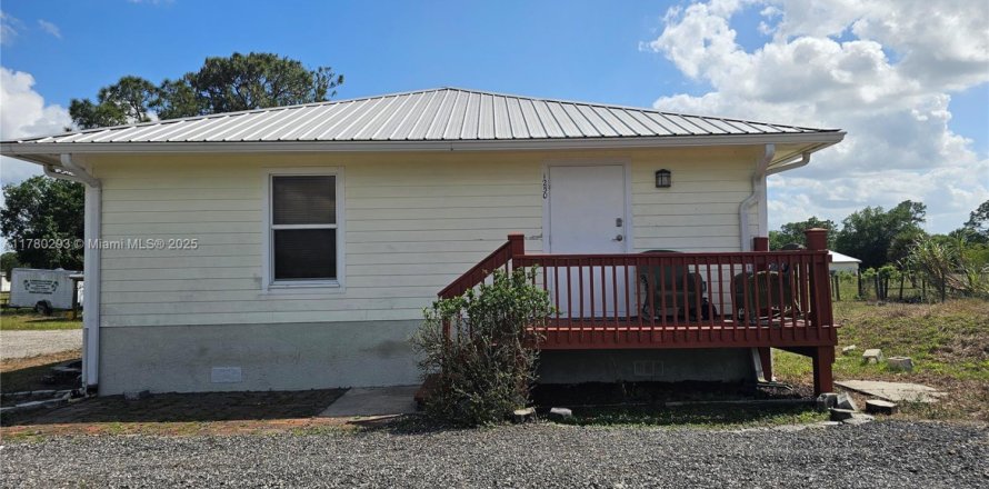 Villa ou maison à Clewiston, Floride 1 chambre, 83.61 m2 № 2029792
