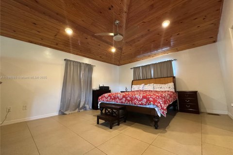 Villa ou maison à vendre à Clewiston, Floride: 1 chambre, 83.61 m2 № 2029792 - photo 11