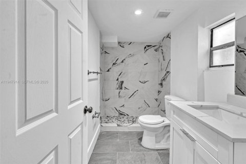 Villa ou maison à louer à Miami, Floride: 3 chambres, 130.06 m2 № 2009376 - photo 21