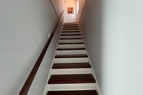 Townhouse in Saint Augustine, Florida 3 bedrooms № 1992523 - photo 2