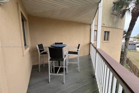 Townhouse in Saint Augustine, Florida 3 bedrooms № 1992523 - photo 5