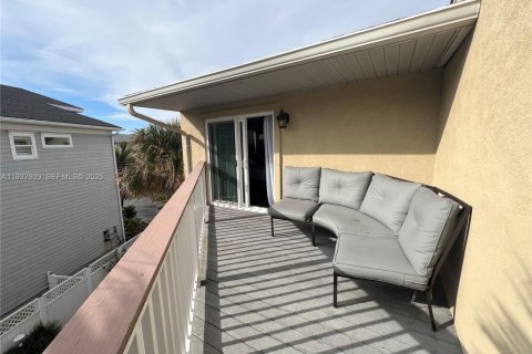 Townhouse in Saint Augustine, Florida 3 bedrooms № 1992523 - photo 16