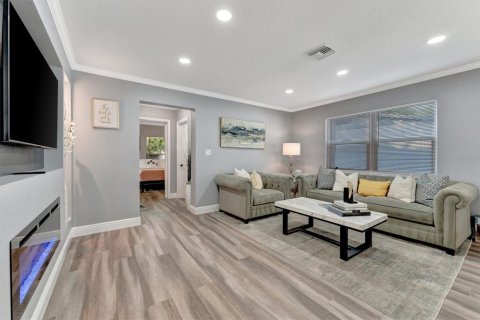 Villa ou maison à vendre à Largo, Floride: 4 chambres, 130.99 m2 № 1898843 - photo 9