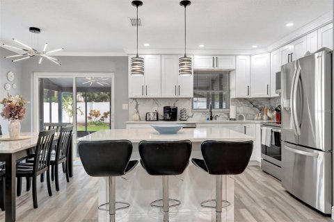 Villa ou maison à vendre à Largo, Floride: 4 chambres, 130.99 m2 № 1898843 - photo 15