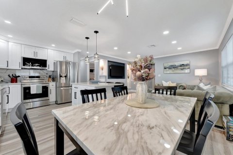Villa ou maison à vendre à Largo, Floride: 4 chambres, 130.99 m2 № 1898843 - photo 25