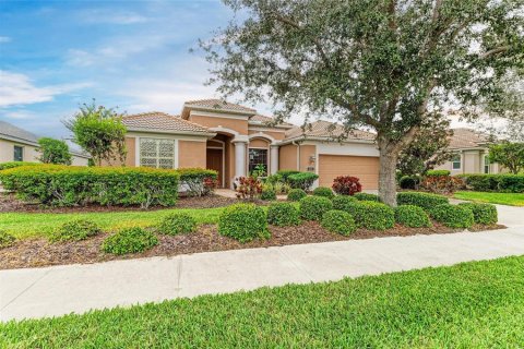 Villa ou maison à vendre à Osprey, Floride: 3 chambres, 215.53 m2 № 1900428 - photo 1