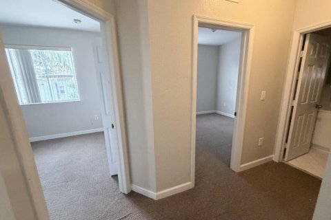 Townhouse in Homestead, Florida 3 bedrooms, 135.27 sq.m. № 2193065 - photo 6