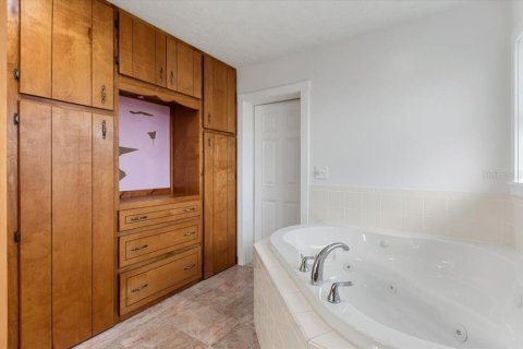 Casa en venta en Sarasota, Florida, 3 dormitorios, 161.56 m2 № 2135082 - foto 25