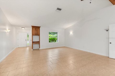 Casa en venta en Sarasota, Florida, 3 dormitorios, 161.56 m2 № 2135082 - foto 5