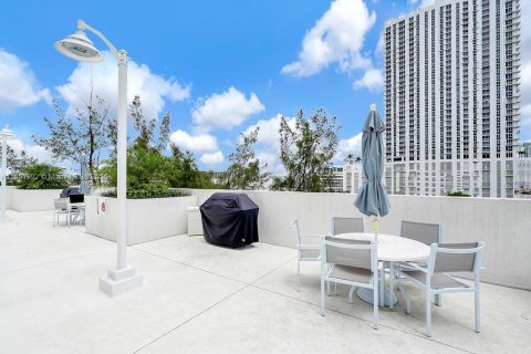 Condominio en venta en Miami, Florida, 1 dormitorio, 108.79 m2 № 1858958 - foto 27