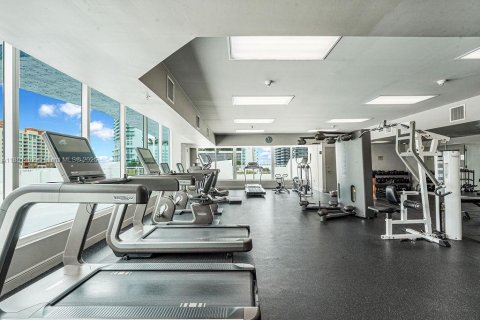 Condominio en venta en Miami, Florida, 1 dormitorio, 108.79 m2 № 1858958 - foto 23